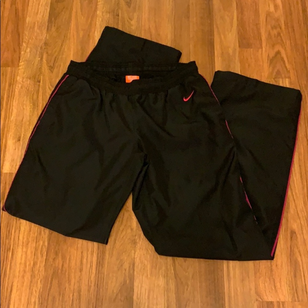 Nike jogging pants